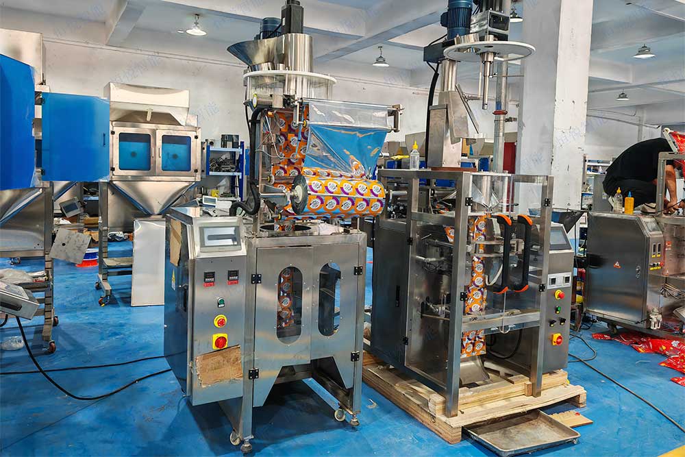 立式自动91麻豆免费视频网站采用智能型热封器四路加热控制横