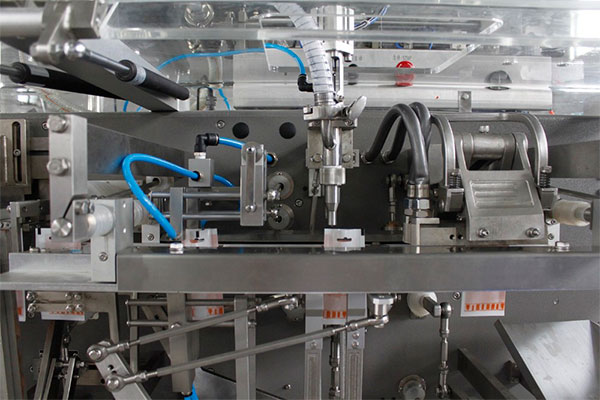 现阶段全自动食品91麻豆免费视频网站械制造水平及未来发展